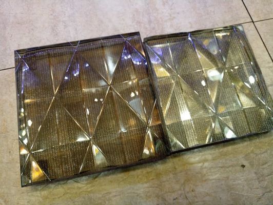 حتى السطح الفني SGCC 300x300mm الزجاج المنحوت بالرمل