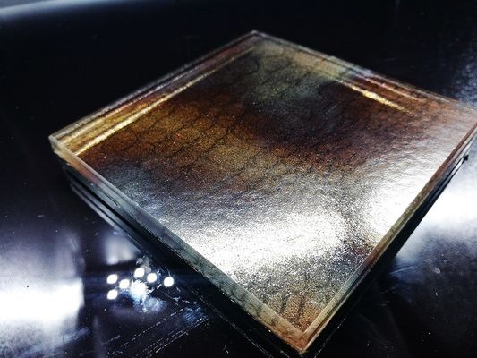 الكسوة المقاومة للتآكل العنبر 6.5 مم شبكة أسلاك زجاجية مغلفة