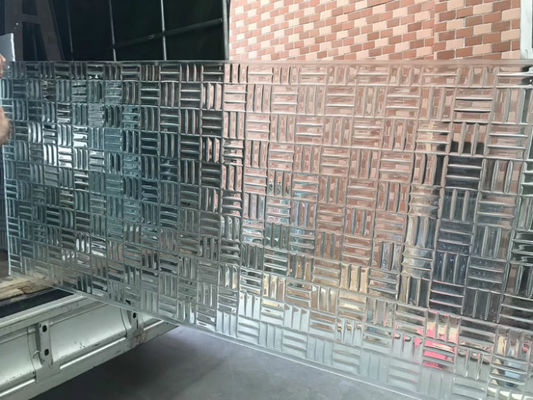 جدار التقسيم SGCC 12mm 3D قطع زجاجية مخصصة